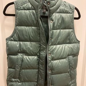 JCrew Down Puffer Vest in Pearl Olive Green Color - XS